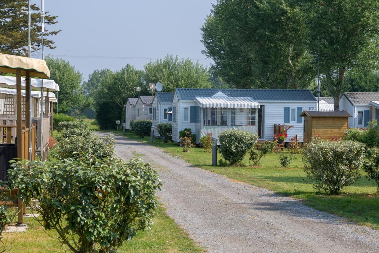 Camping La Fontaine Hotel Guerande Exterior photo